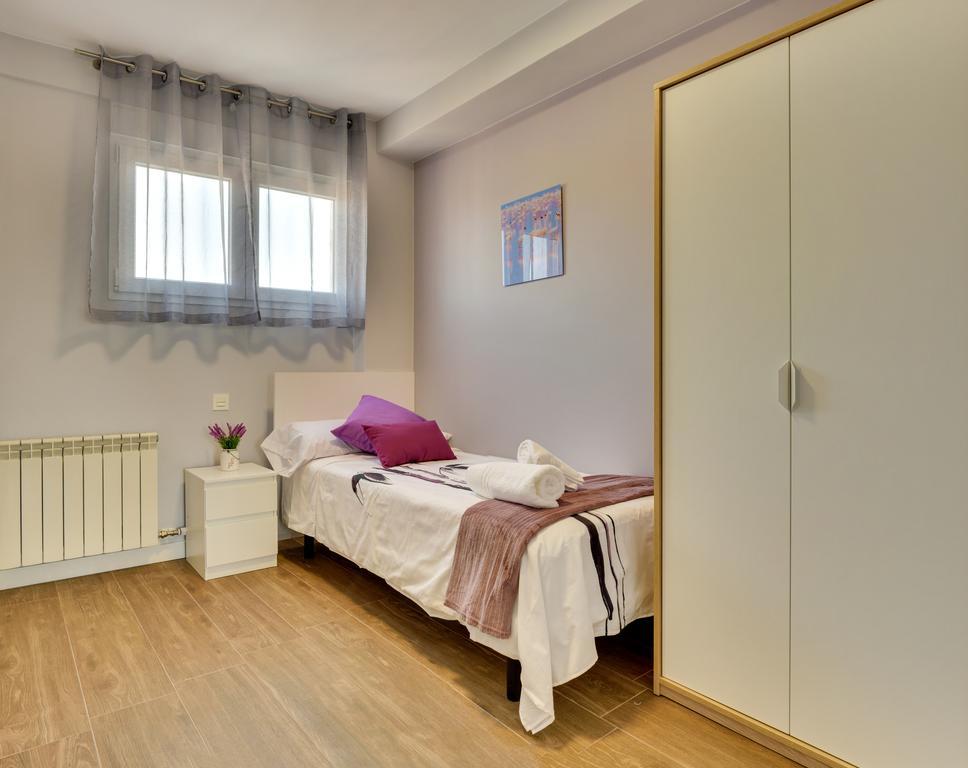 Apartamentos San Lazaro Zaragoza Buitenkant foto